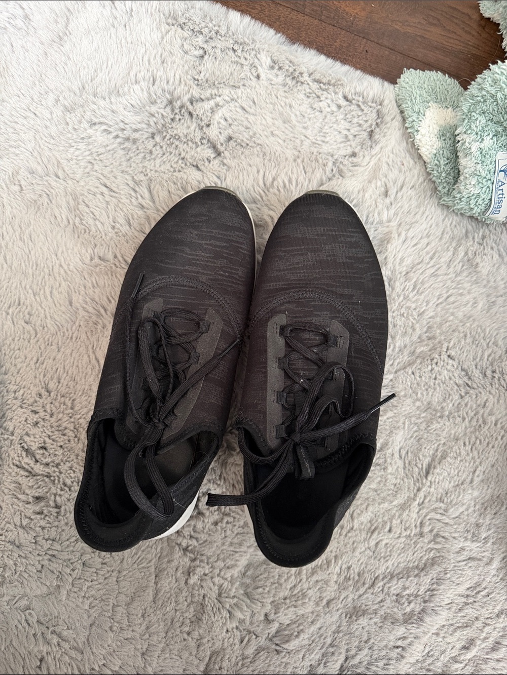 Reebok Black Knit Athletic Lace-Up Sneakers